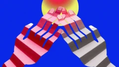 Grafika dve ruke koje s eprstima spajaju u vrhu, iza njih je plava pozadina i na vrhu sunce