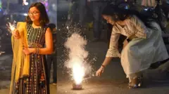 దీపావళి సందర్భంగా టపాసులు పేల్చుతున్న అమ్మాయిలు