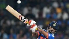 தவறாகிப் போன பாகிஸ்தான் முடிவு: இஷான் கிஷன் '2.0' அநாயச ஆட்டத்தால் இந்தியா முழு ஆதிக்கம்