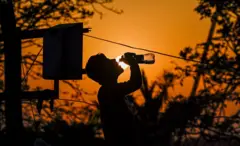 روغتیا پالان سپارښتنه کوي که د اوبو بوتل ساتنه ونه شي روغتیا ته جدي خطر پېښولی شي.