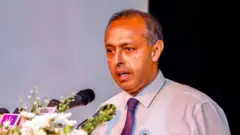 මහාචාර්ය කපිල පෙරේරා
