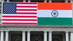 अमेरिका और भारत का झंडा