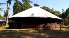 በአማራ ክልል መሐል ሳይንት ገዳም ላይ በተፈጸመ "የከባድ መሣሪያ ጥቃት" ስድስት ሰዎች መገደላቸው ተሰማ