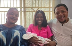 Aworan, Toyosi Adesanya, Biola Bayo ati ọkọ Toyosi Adesanya