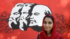 Mujer joven india afiliada al Partido Comunista