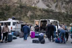 О﻿русияда мобилизация жарыялангандан бери миңдеген мигранттан мекенине кайтууда