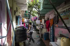 পূর্ব দিল্লির একটি নিম্নবিত্ত কলোনি, যেখানে বহু বাঙালি মুসলিমের বসবাস