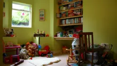 حضانة أطفال