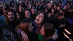 ደቂ ኣንሰትዮ ፈረንሳ እቲ ውሳነ ብሓጐስ ተቐቢልንኦ