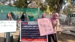 پاکستانی طالبات