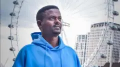 Leenjisaan Gammadoo Daddafoo Kamisa ganama mana isaanii erga fuudhaman booda maatiin yaadda'uu miseensi maatii BBC'tti himaniiru