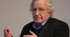 Retrato de Noam Chomsky