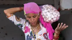 ગુજરાતમાં ચાઇનીઝ લસણનો વિરોધ, લસણ, રાજકોટ, ખેડૂતો
