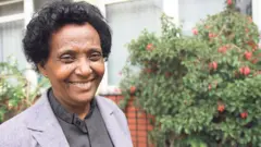 Luba Dr. Bakuree Dhaabaa