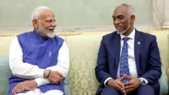 मुइज़्ज़ू की मोदी से मुलाक़ात