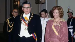 Os avós maternos de Miguel Uribe, o ex-presidente Julio Cesar Turbay Ayala e Nydia Quintero