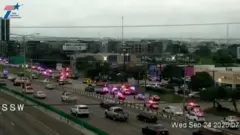 Policijski automobili ispred objekta ICE službe u Dalasu