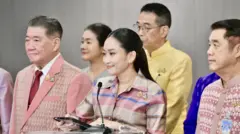 "ดิฉันเองก็ไม่ได้อะไร และไม่ได้ทำให้ประเทศไทยเสียหาย" นายกฯ กล่าวเมื่อ 24 มิ.ย. หลังศาลรัฐธรรมนูญเตรียมพิจารณาคำร้องของ สว. ยื่นเอาผิดกรณี "คลิปเสียง" คุยกับ ฮุน เซน