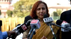 सोनम वांगचुक की पत्नी गीतांजिल