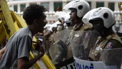 ශ්‍රී ලංකාව තුළ බලපවත්නා නීති අතුරින් ජාත්‍යන්තර මෙන් ම දේශීයව ද විවේචනයට ලක් වූ නීතියක් ලෙස ත්‍රස්තවාදය වැළැක්වීමේ පනත හැඳින්විය හැකි ය.