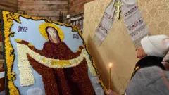 Ікона Пресвятої Богородиці у свято Покрови. 