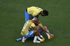 Neymar llorando.