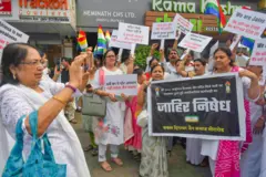 या कारवाईविरोधात जैन समाजाने रस्त्यावर उतरत मुंबई महापालिकेविरोधात निदर्शने केली.