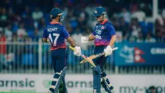 नेपाल र वेस्ट इन्डिजबीचको खेलका क्रममा रोहित पौडेल र कुशल मल्ल