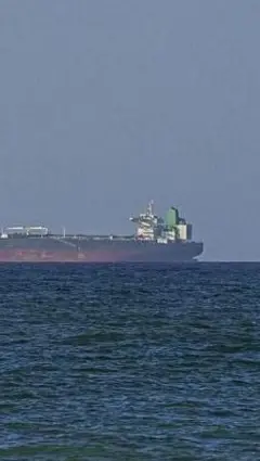 અમેરિકા–ઇઝરાયલ, હોર્મુઝની સામુદ્રધુની