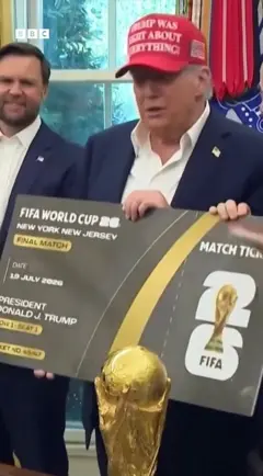 لائیو پیج