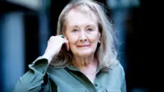 Annie Ernaux, laureatka literackiej Nagrody Nobla, 2022