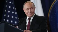 Російський президент Володимир Путін під час зустрічі з президентом США Трампом на Алясці влітку 2025 року