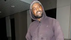 ዲዛይነርን ራፐርን ካንዬ ዌስት
