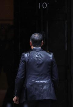 El mojado primer ministro de Reino Unido