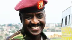 ጄነራል ሙሆዚ ካይኒሩጋባ 