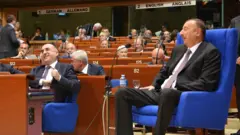 Президент Азербайджана Ильхам Алиев и тогдашний глава МИД Азербайджана Эльмар Мамедъяров в ПАСЕ в 2014 году