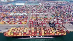 ወደብ ላይ የሚገኝ ሸቀጥ