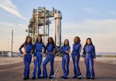 uzaya 11 dakikalık yolculuk yapan altı kadın