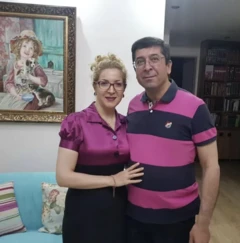 ډاکټر حمید قره حسنلو او مېرمن یې