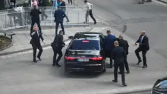 Atentado Robert Fico
