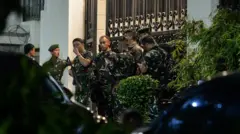 Suasana di depan kediaman Jaksa Agung Tindak Pidana Khusus Kejaksaan Agung, Febrie Adriansyah, di Kebayoran Baru, Jakarta, Rabu (8/7). 