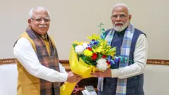 पीएम मोदी और मनोहर लाल खट्टर