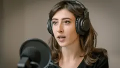 چچیلیا سالا در ۲۹ آذر در تهران بازداشت شده بود
