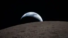 Imagem da Terra e da Lua