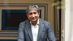रवीश कुमार