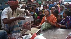 দ্রব্যমূল্যের ঊর্ধ্বগতি নিয়ন্ত্রণ বাংলাদেশের জন্য বড় চ্যালেঞ্জ হতে পারে 