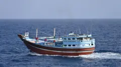 این کشتی دو روز قبل به دست دزدان دریایی افتاد 