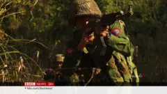 ရခိုင် မြို့နယ် ၄ခုမှာ တိုက်ပွဲ ပြင်းထန်၊ အရပ်သား ထိခိုက်သေဆုံးမှုများ