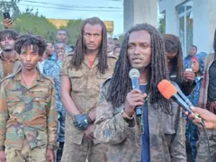 Hidhattoota Horroo Guduruu Wallaggaatti harka kennatan