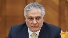 इसहाक़ डार